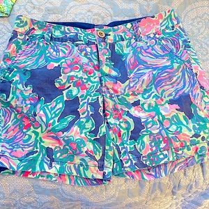 Super cute Lilly Jane shorts.